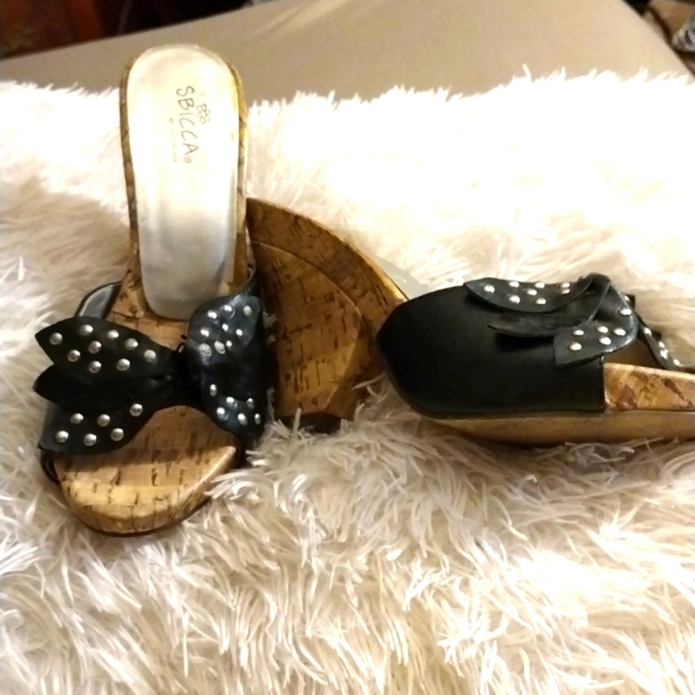 Sbicca Of California Black & Cork Heel with silver studef Flower, size 7.5